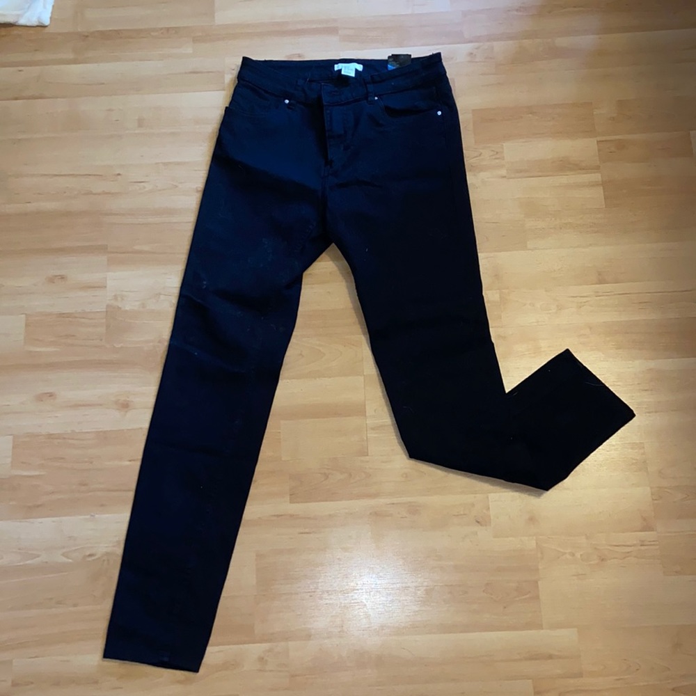 High waisted jeans